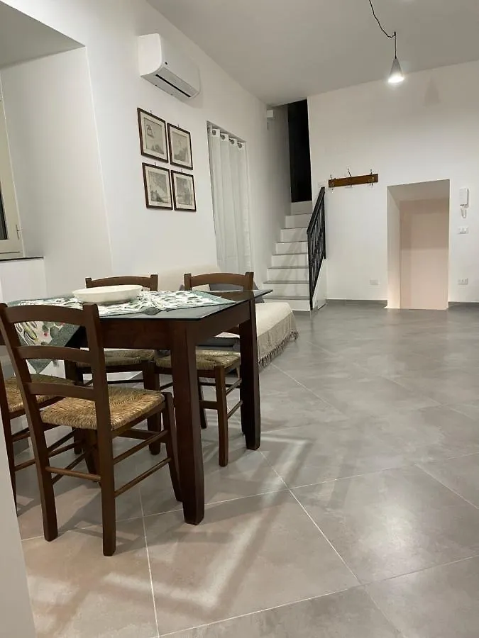 Hola Cathedral House Apartment Palermo