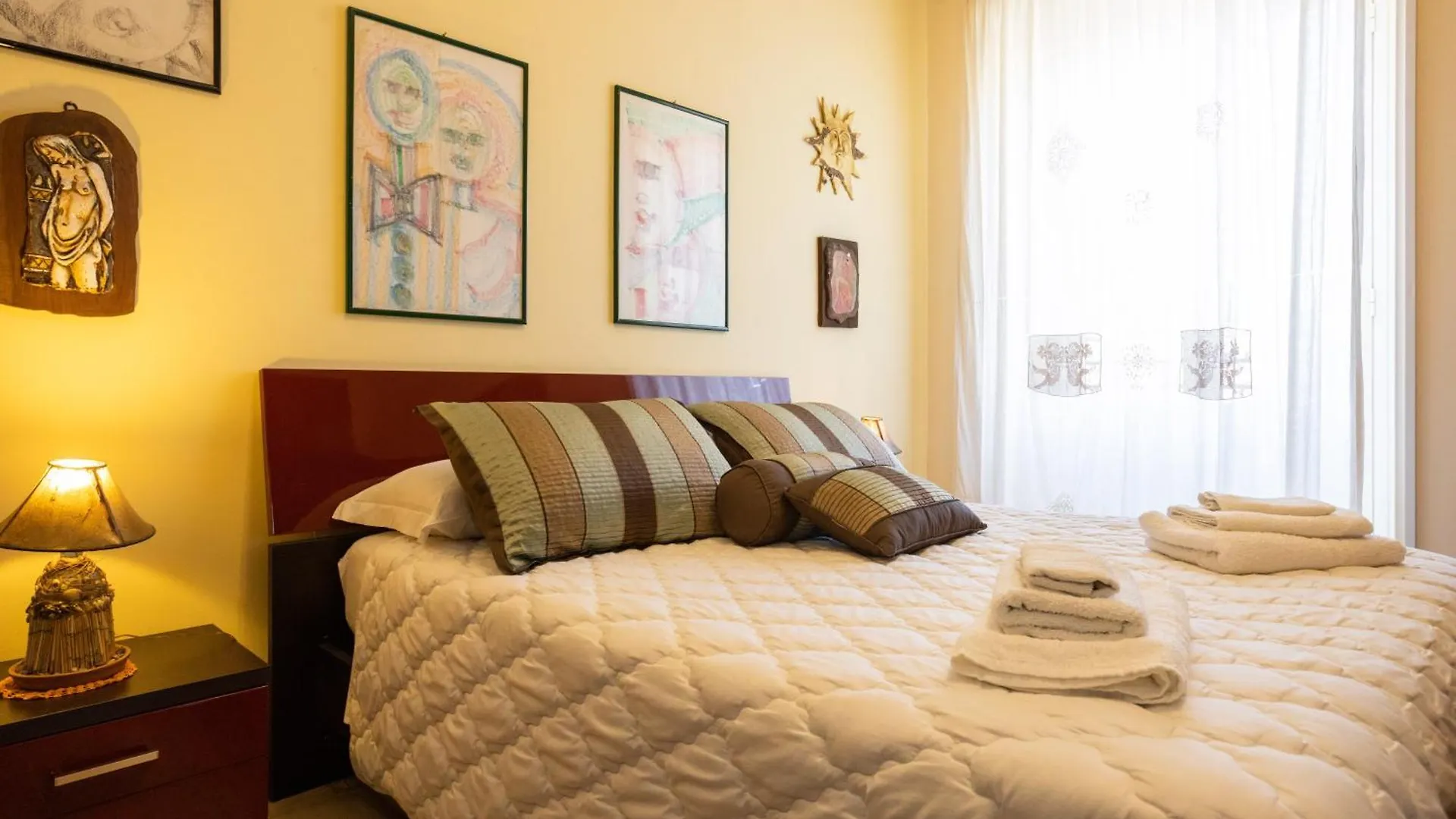 Hola Cathedral House Apartment Palermo