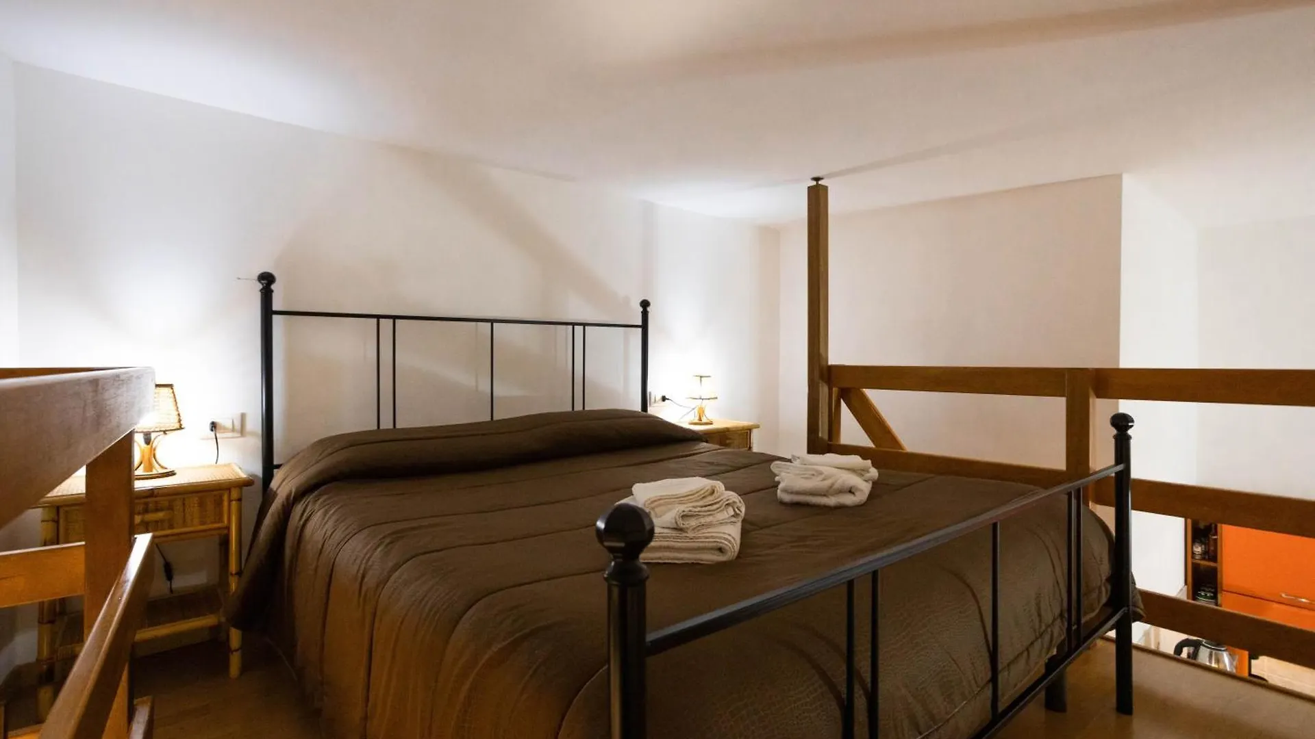 Hola Cathedral House Apartment Palermo