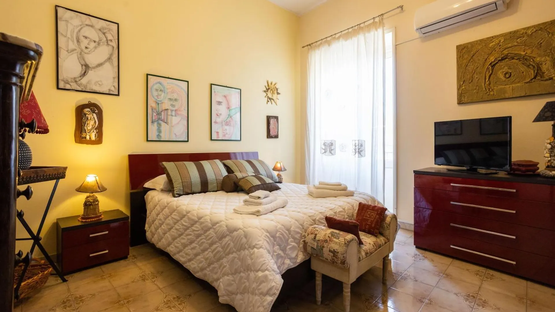 Hola Cathedral House Apartment Palermo